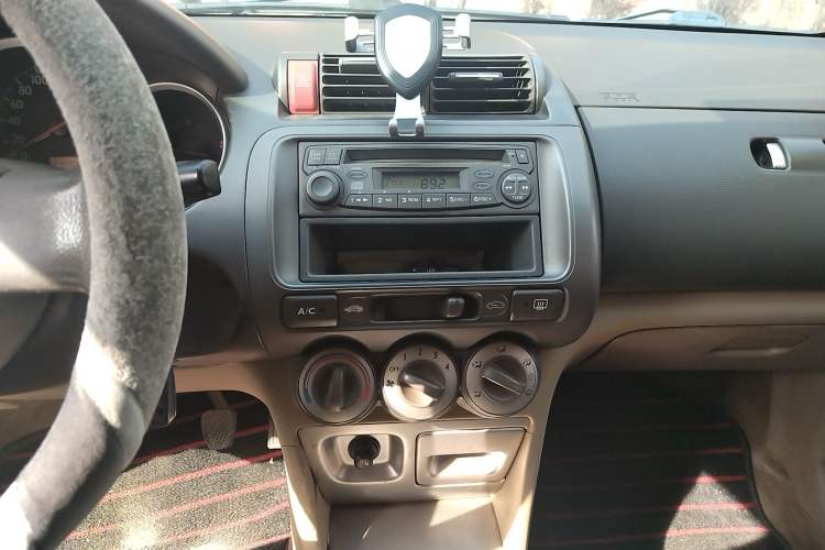 Used Honda City 2006 1.5L manual standard version Audio And AC Panel