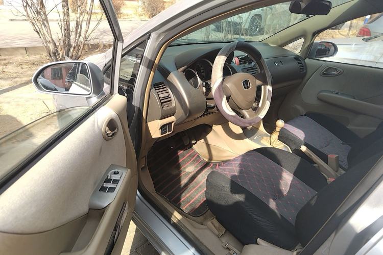 Used Honda City 2006 1.5L manual standard version Driver Seat