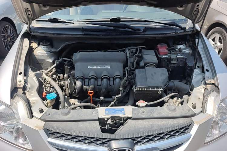Used Honda City 2006 1.5L automatic standard version Engine Bay