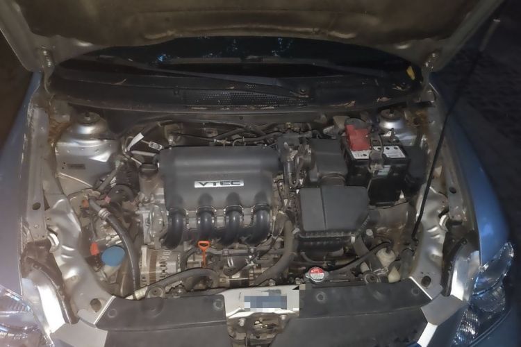 Used Honda City 2006 1.5L automatic luxury version Engine Bay
