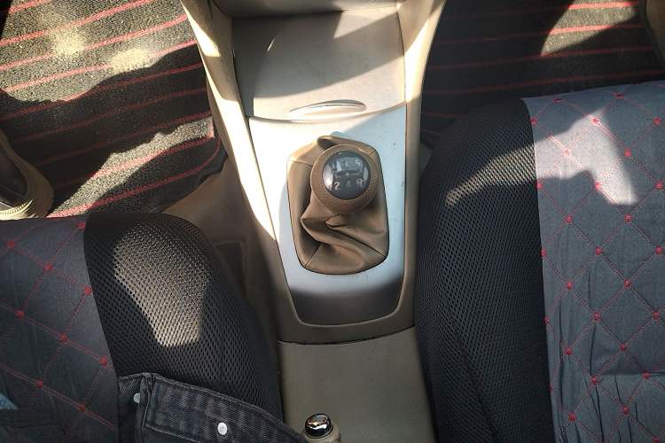 Used Honda City 2006 1.5L manual standard version Gear Lever
