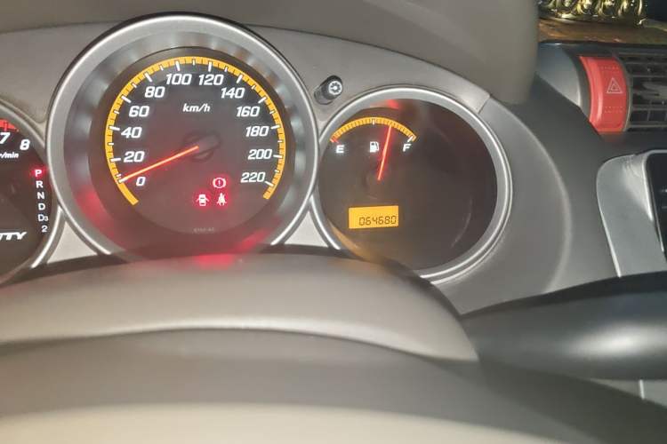 Used Honda City 2006 1.5L automatic luxury version Odometer Close Up