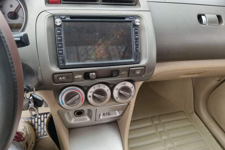Used Honda City 2007 1.5L manual Comfort version Audio And AC Panel