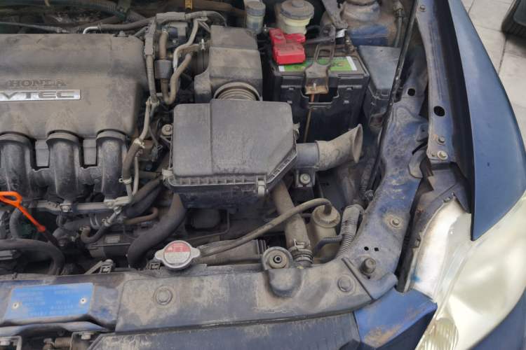 Used Honda City 2007 1.5L manual standard version Engine Bay Left