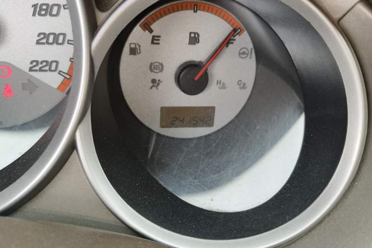 Used Honda City 2007 1.5L manual Comfort version Odometer Close Up