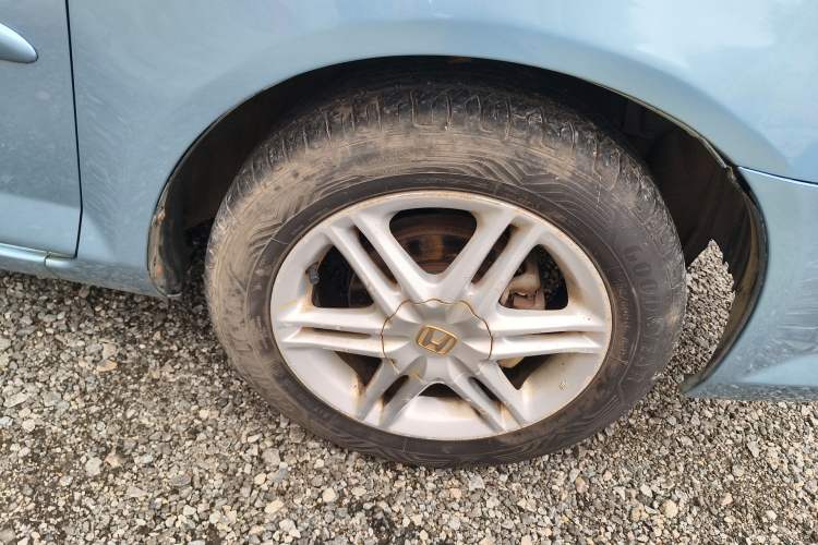 Used Honda City 2007 1.5L manual Comfort version Right Front Wheel Hub