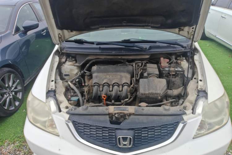 Used Honda City 2007 1.5L automatic comfort version Engine Bay