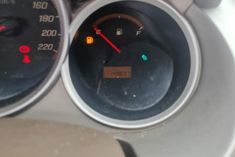 Used Honda City 2007 1.5L automatic comfort version Odometer Close Up
