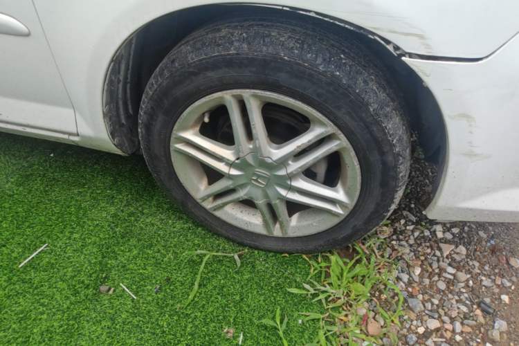 Used Honda City 2007 1.5L automatic comfort version Right Front Wheel Hub