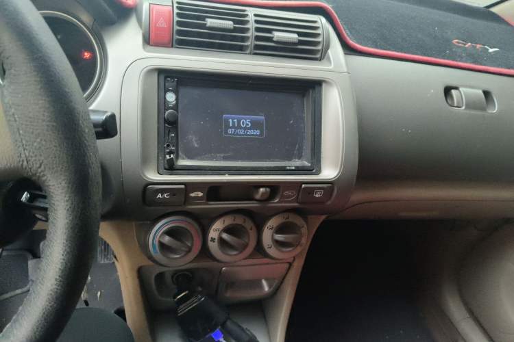 Used Honda City 2007 1.3L manual standard version Audio And AC Panel