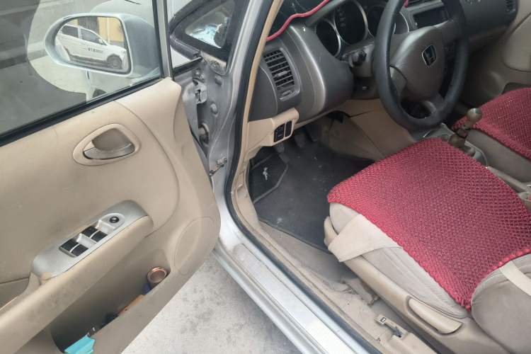 Used Honda City 2007 1.3L manual standard version Driver Seat