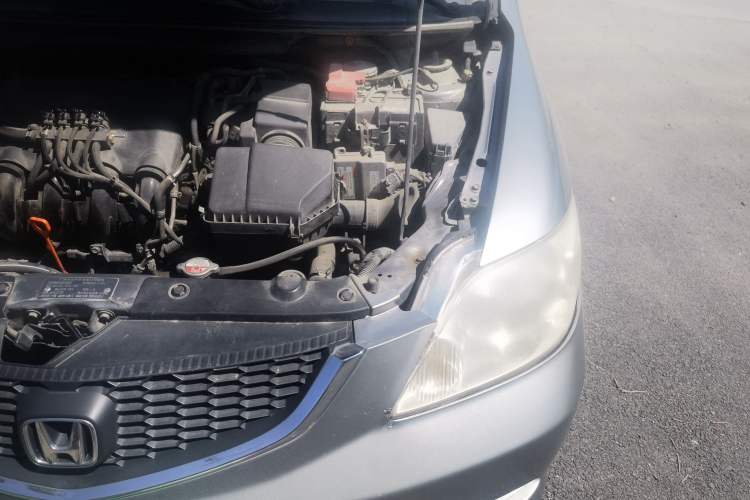 Used Honda City 2007 1.5L automatic comfort version Engine Bay Left