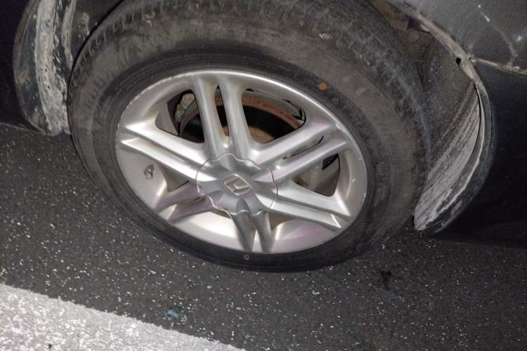 Used Honda City 2007 1.5L automatic comfort version Right Front Wheel Hub