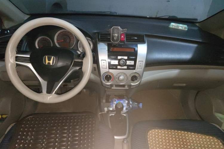 Used Honda City  Center Console