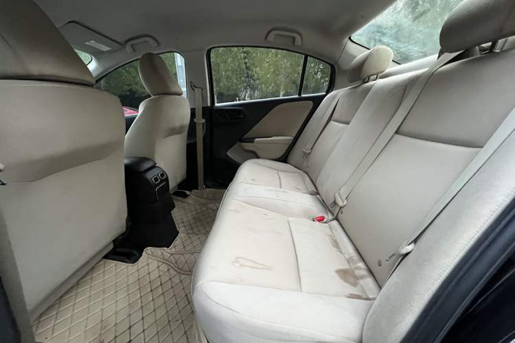Used Honda City 2015 1.5L CVT Comfort Version Interior 2