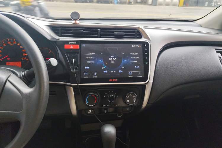 Used Honda City 2015 1.5L CVT Comfort Version Audio And AC Panel