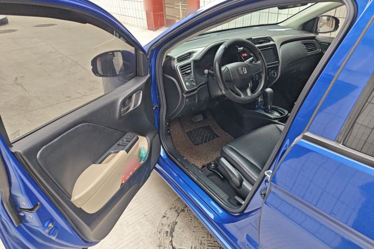 Used Honda City 2015 1.5L CVT Comfort Version Driver Seat
