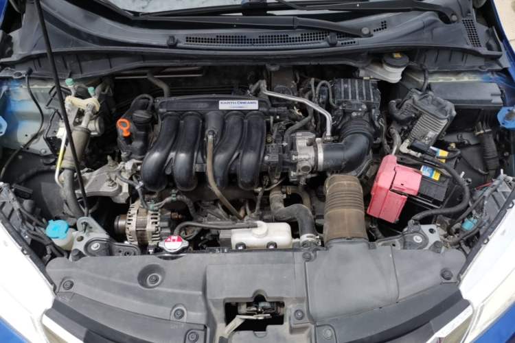 Used Honda City 2015 1.5L CVT Luxury Edition Engine Bay
