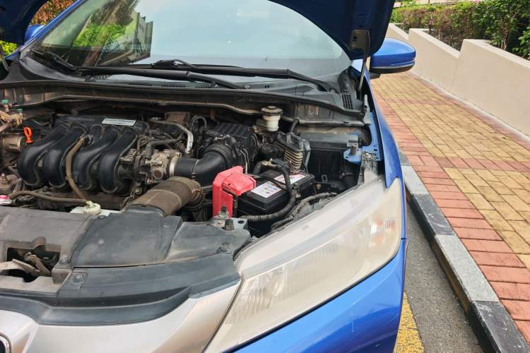 Used Honda City 2015 1.5L CVT Luxury Edition Engine Bay Left