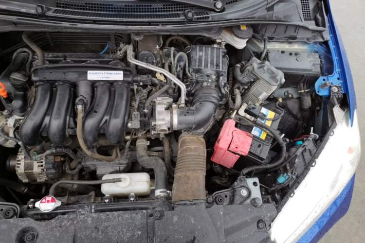Used Honda City 2015 1.5L CVT Luxury Edition Engine Bay Left