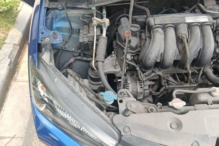 Used Honda City 2015 1.5L CVT Comfort Version Engine Bay Right