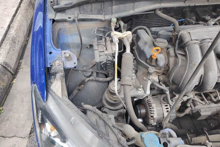 Used Honda City 2015 1.5L CVT Comfort Version Engine Bay Right