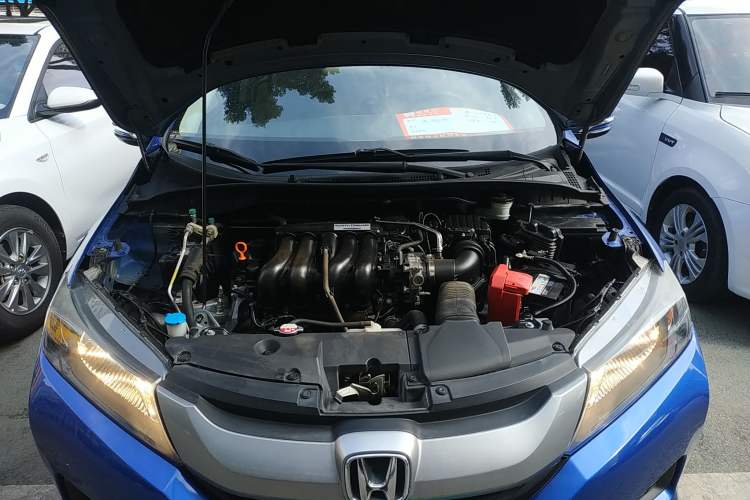 Used Honda City 2015 1.5L CVT Comfort Version Engine Bay