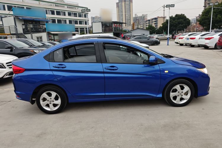 Used Honda City 2015 1.5L CVT Luxury Edition Exterior 3