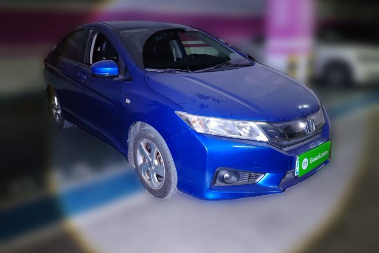 Used Honda City 2015 1.5L CVT Luxury Edition Front Right 45 Deg
