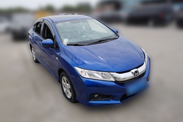 Used Honda City 2015 1.5L CVT Luxury Edition Front Right 45 Deg