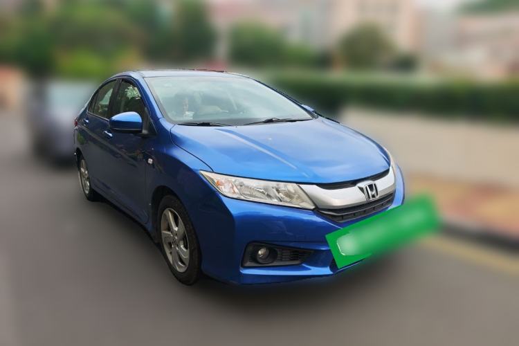Used Honda City 2015 1.5L CVT Luxury Edition Front Right 45 Deg