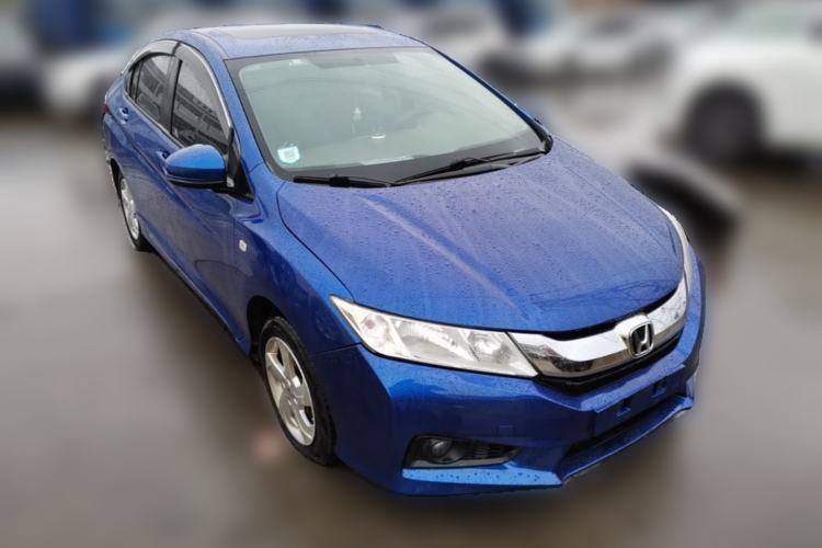 Used Honda City 2015 1.5L CVT Luxury Edition Front Right 45 Deg