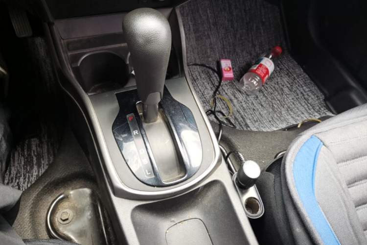 Used Honda City 2015 1.5L CVT Luxury Edition Gear Lever