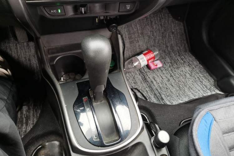 Used Honda City 2015 1.5L CVT Luxury Edition Gear Lever