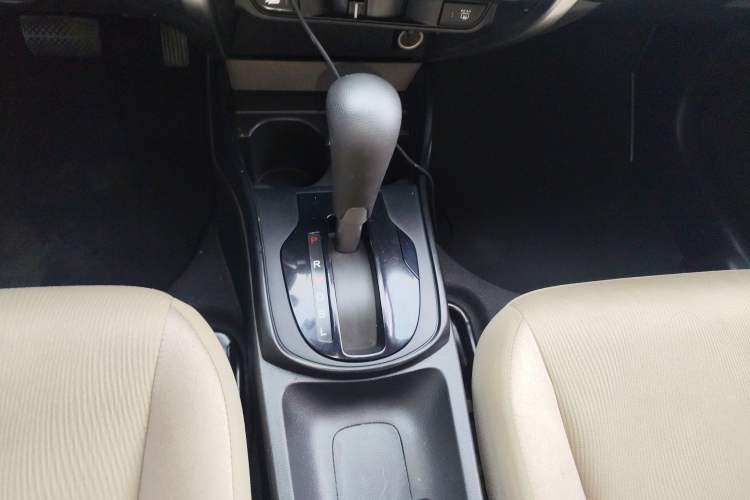 Used Honda City 2015 1.5L CVT Comfort Version Gear Lever