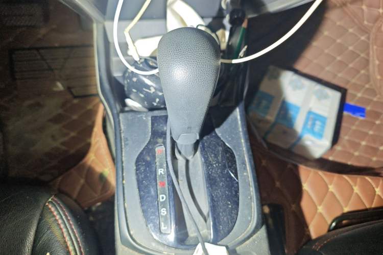 Used Honda City 2015 1.5L CVT Comfort Version Gear Lever