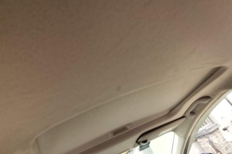 Used Honda City 2015 1.5L CVT Luxury Edition Headliner