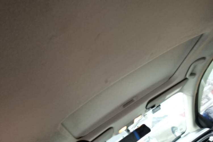 Used Honda City 2015 1.5L CVT Luxury Edition Headliner