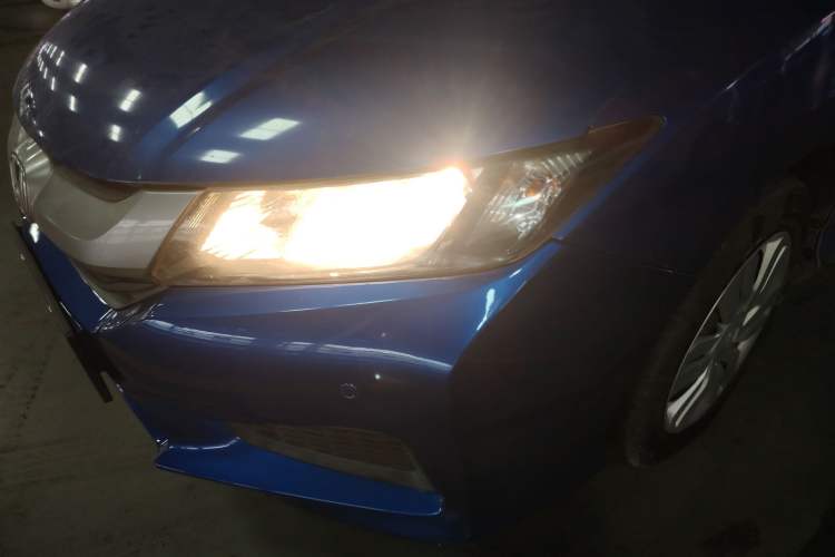 Used Honda City 2015 1.5L CVT Comfort Version Left Front Headlight