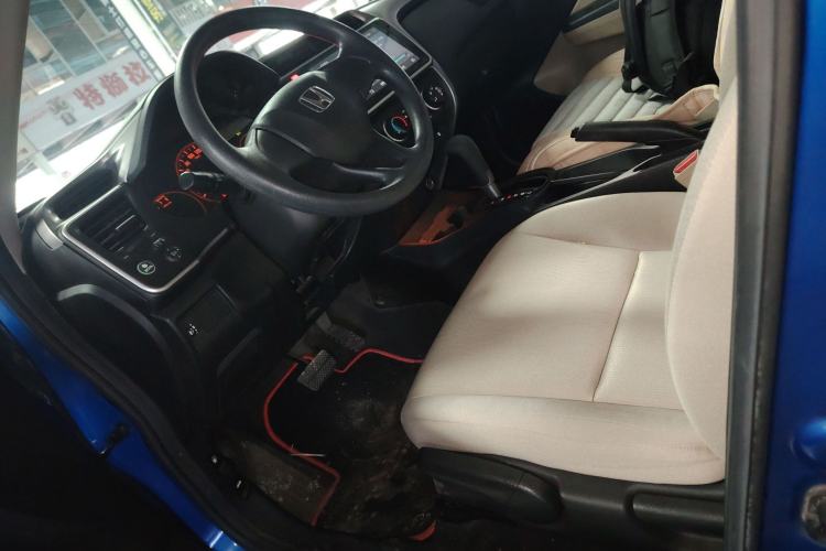 Used Honda City 2015 1.5L CVT Comfort Version Left Front Seat