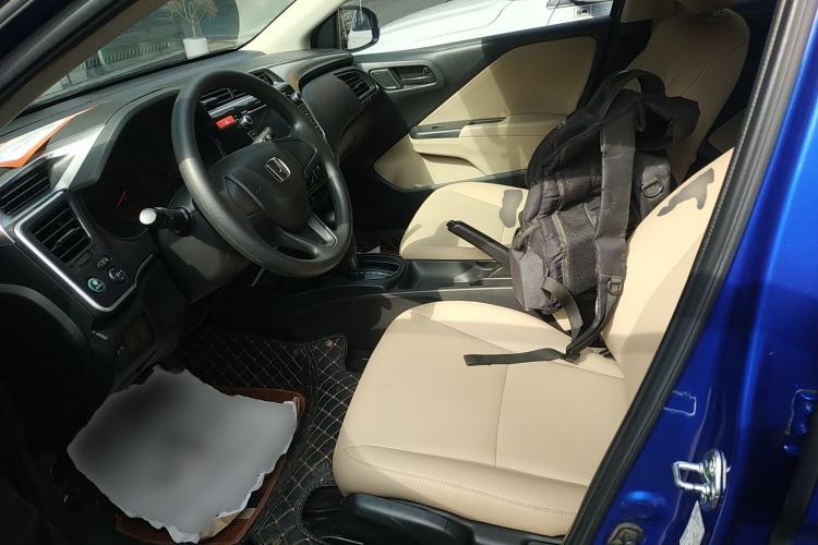 Used Honda City 2015 1.5L CVT Comfort Version Left Front Seat