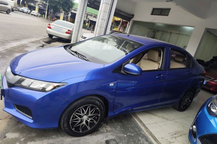 Used Honda City 2015 1.5L CVT Comfort Version Left Side