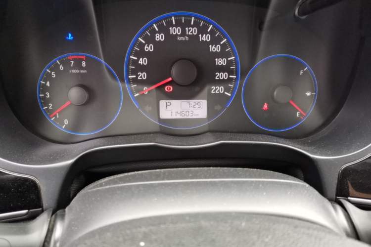 Used Honda City 2015 1.5L CVT Luxury Edition Odometer Close Up