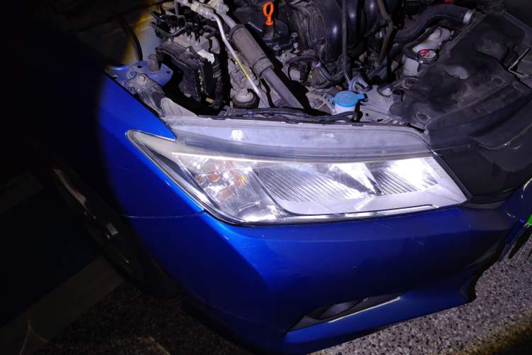 Used Honda City 2015 1.5L CVT Luxury Edition Right Front Headlight