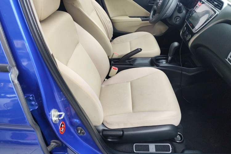 Used Honda City 2015 1.5L CVT Comfort Version Right Front Seat