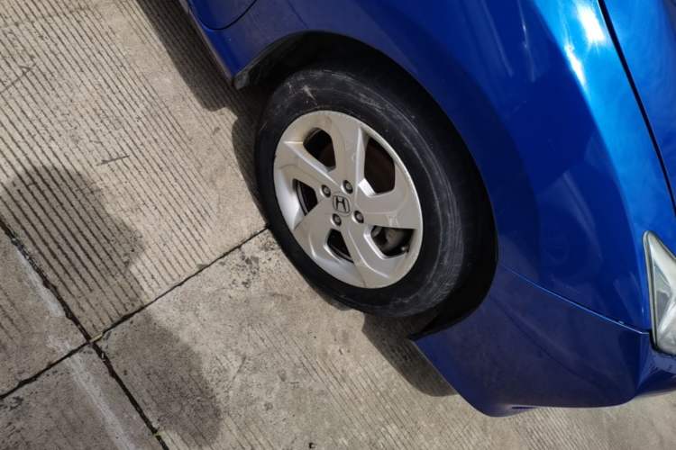 Used Honda City 2015 1.5L CVT Luxury Edition Right Front Wheel Hub