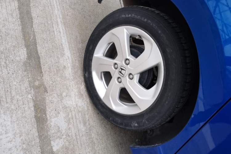 Used Honda City 2015 1.5L CVT Luxury Edition Right Front Wheel Hub