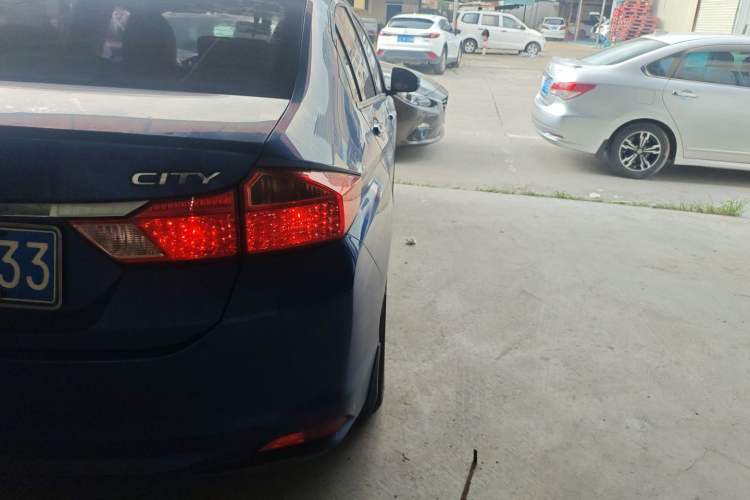 Used Honda City 2015 1.5L CVT Comfort Version Right Rear Taillight