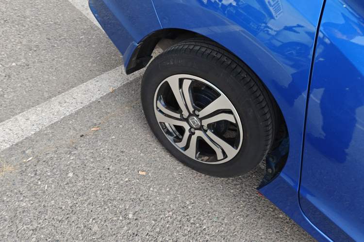Used Honda City 2015 1.5L CVT Comfort Version Right Rear Wheel Hub