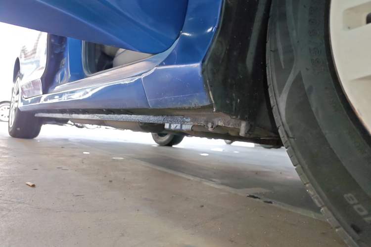 Used Honda City 2015 1.5L CVT Comfort Version Right Side Sill